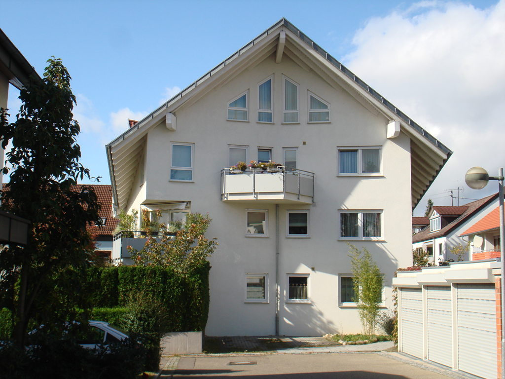 Bild 4: 6-Familien-Wohnhaus